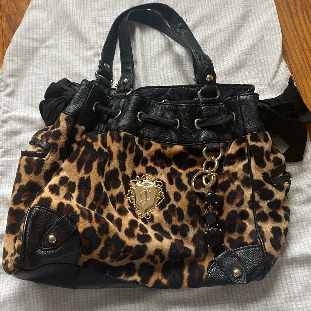 Juicy Couture DayDreamer bag in Cheetah Print Velour- Used-